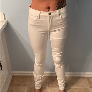 GAP White Jeans